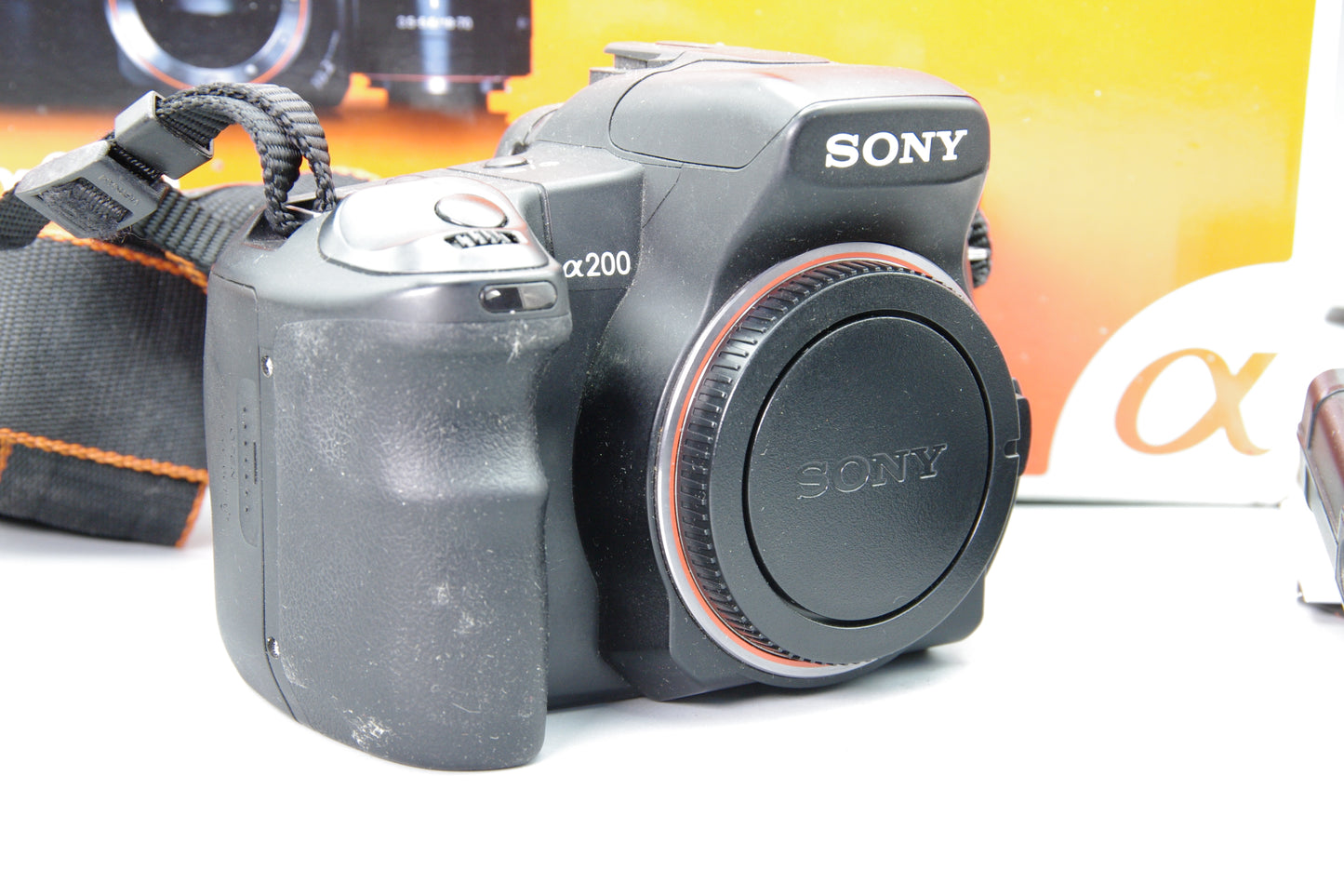 Sony A200 with 18–70mm f/3.5–5.6 Lens – Boxed - Excellent