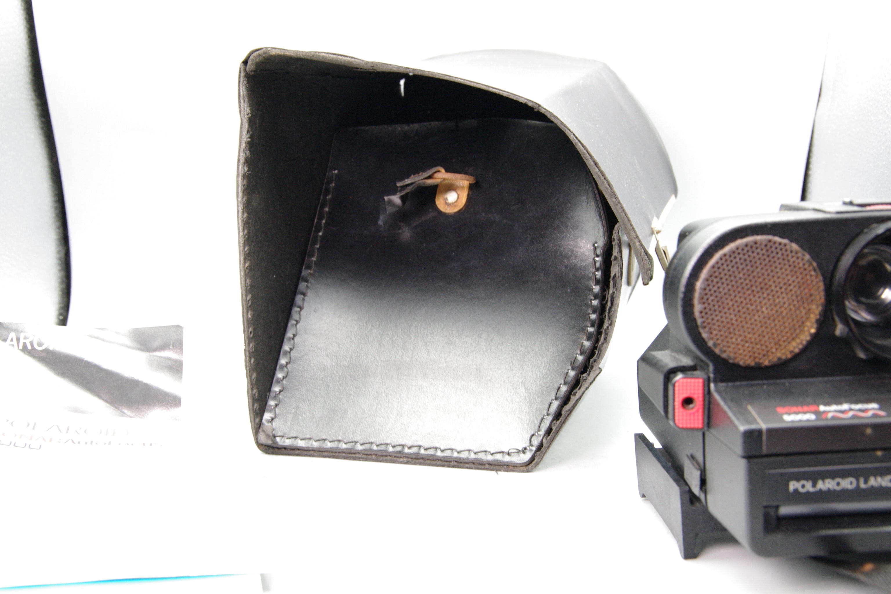 Polaroid Sonar Autofocus 5000 – With Flash, Case & Instructions Polaroid Sonar Autofocus 5000 – With Flash, Case & Instructions
