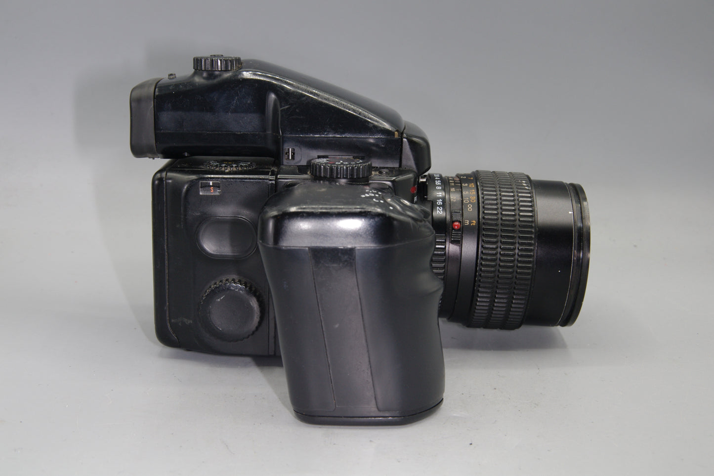 Mamiya 645 Pro TL with 45mm F/2.8 Lens, Winder, Prism and 120 Back