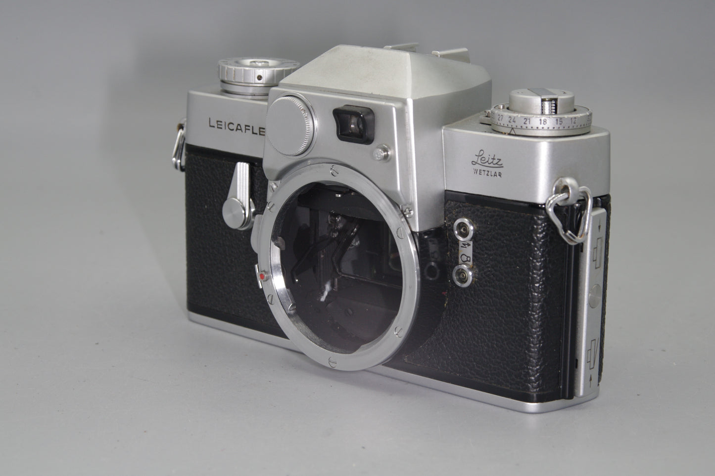 1965 Leicaflex  35mm SLR -Excellent Working Condition