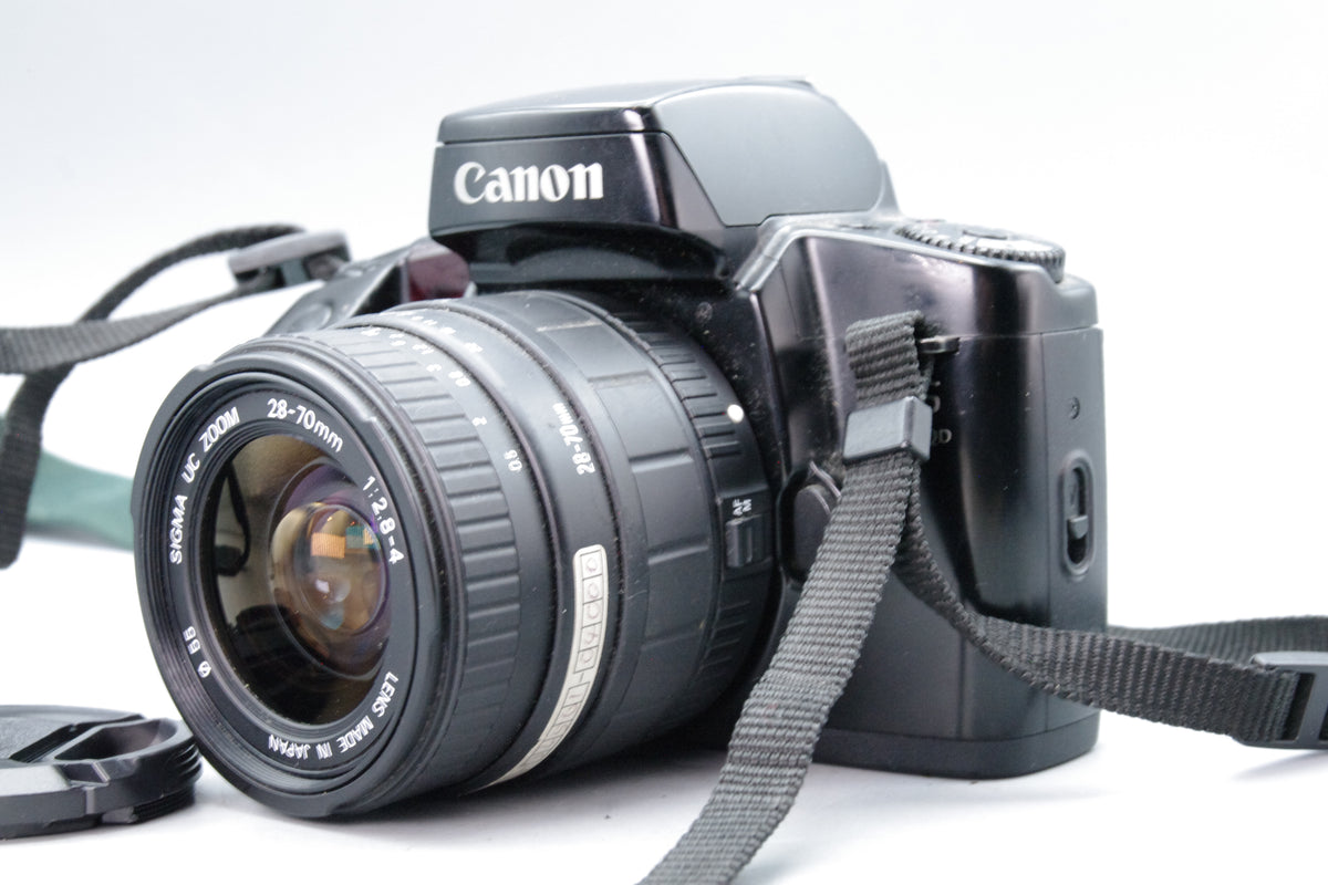 Canon EOS 1000F QD 35mm SLR Film Camera Kit with Sigma 28-70mm Lens