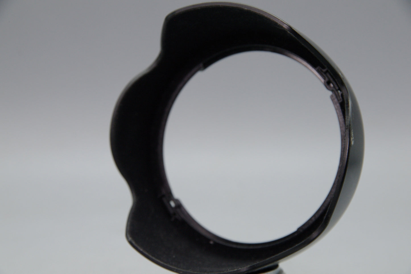 Canon EW‑83H Lens Hood – Genuine Canon – For EF 24–105mm L – Excellent