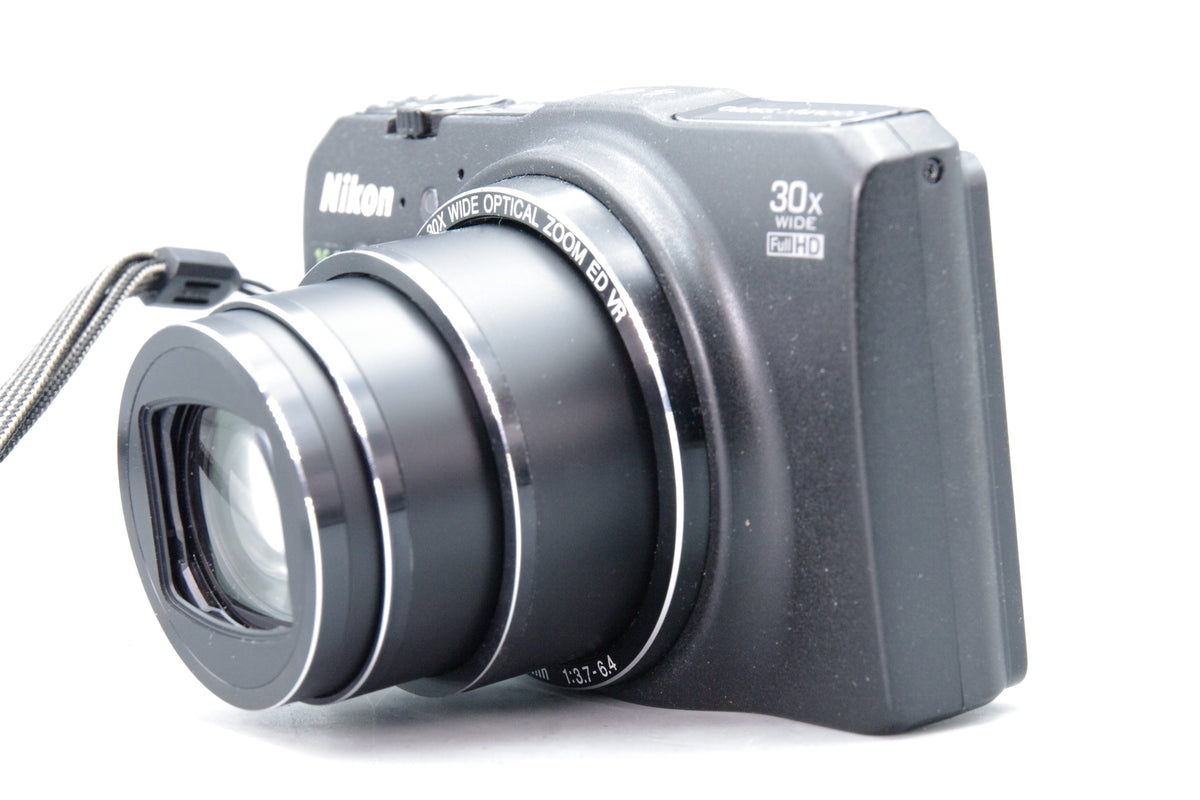 Nikon Coolpix S9700 16.0MP Digital Camera Kit with Charger - Excellent