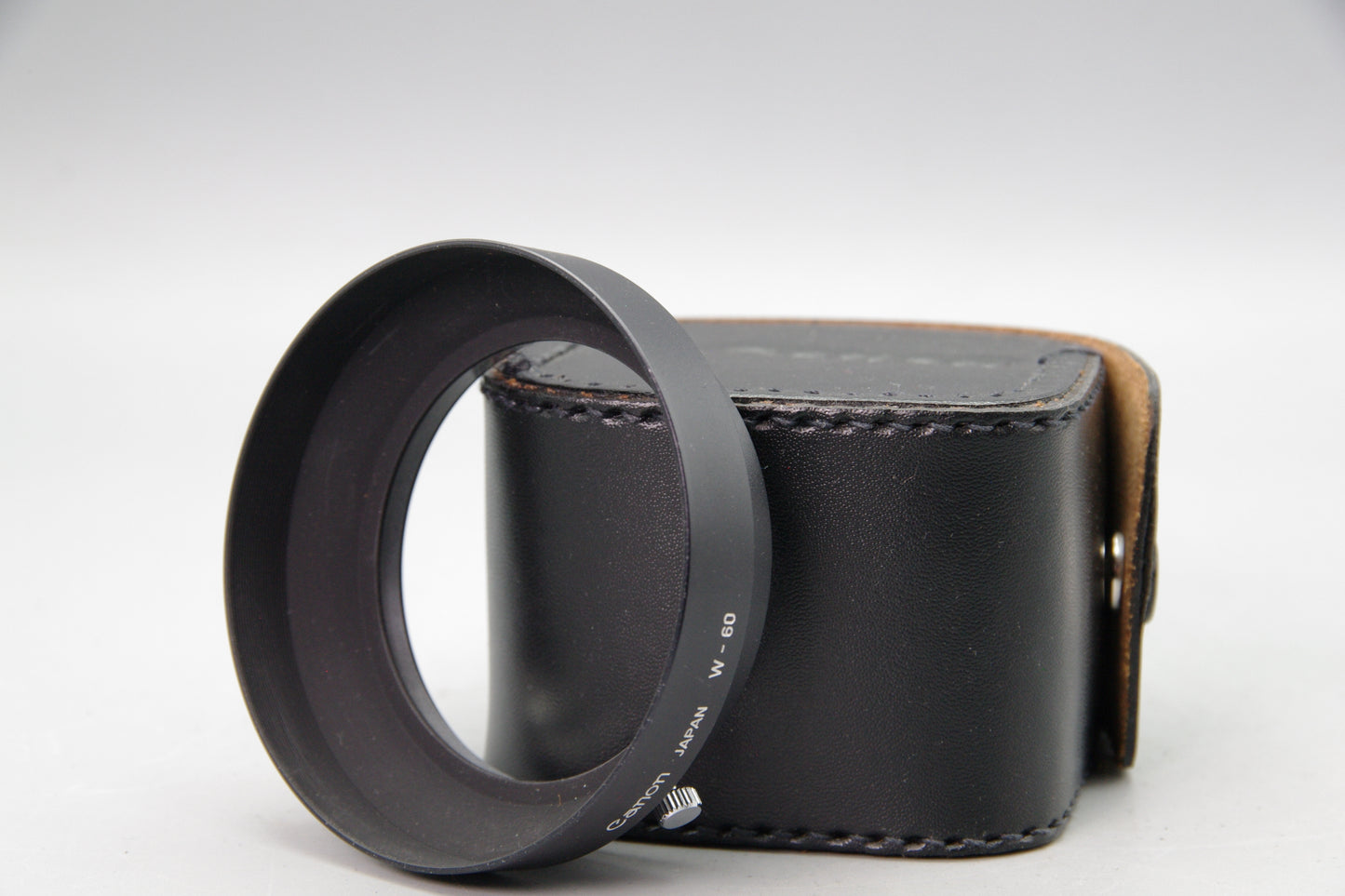 Canon W‑60 Lens Hood with Case – Genuine Canon – 60mm Screw‑In – Excellent