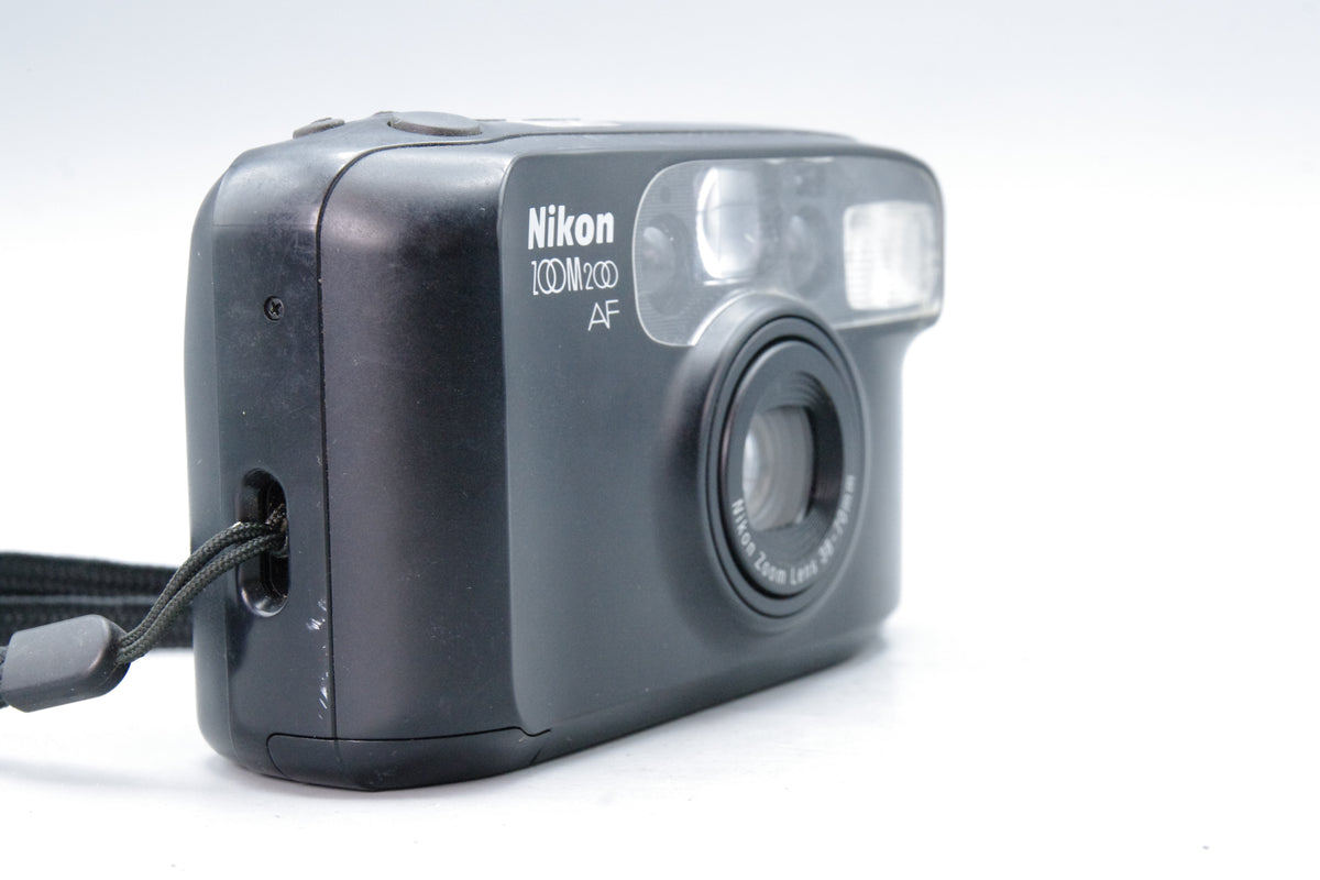 Nikon Zoom 200 AF 35mm Point and Shoot Film Camera - VGC