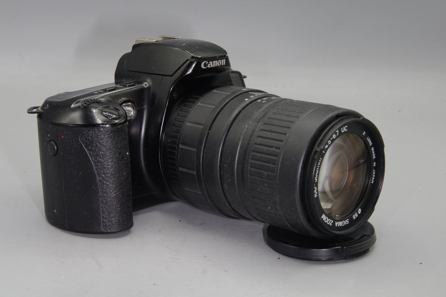 Canon EOS Rebel XS 35mm SLR + Sigma 100–300mm Lens – Excellent