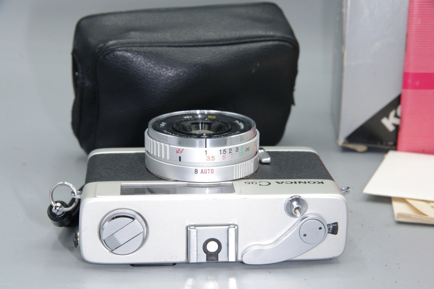 Konica C35 35mm Rangefinder Camera – Boxed, Excellent Condition with Case