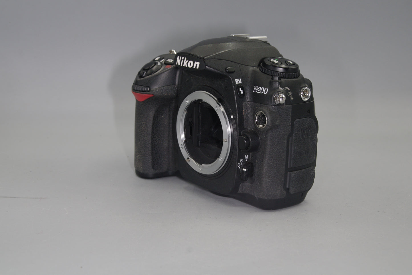 Nikon D200 10.2MP DSLR - Good Condition + Battery, Low S/C 26618