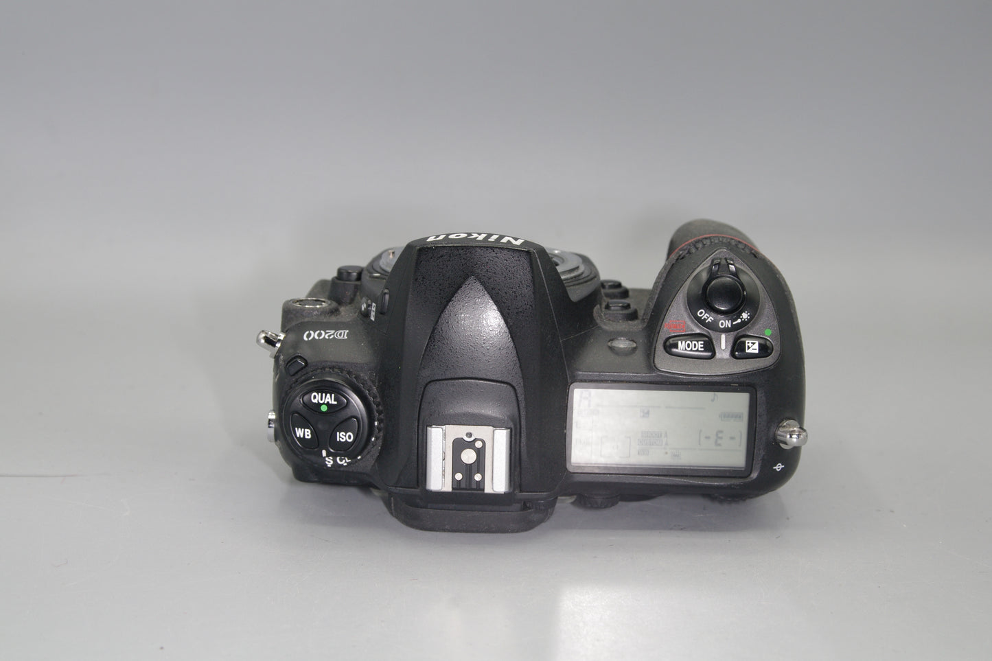 Nikon D200 10.2MP DSLR - Good Condition + Battery, Low S/C 26618