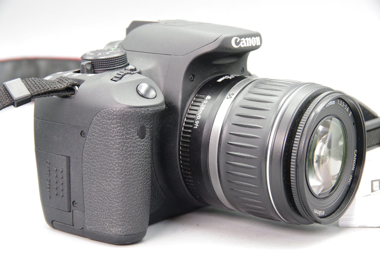Canon EOS 700D DSLR + EF‑S 18–55mm II Lens – S/C 8315 With Instructions