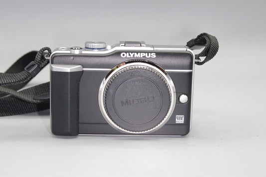 Olympus Pen E-PL1 12.3MP M4/3 Digital Camera Body