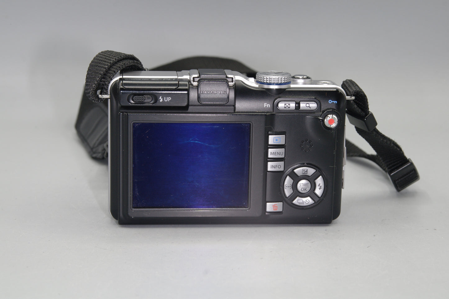 Olympus Pen E-PL1 12.3MP M4/3 Digital Camera Body