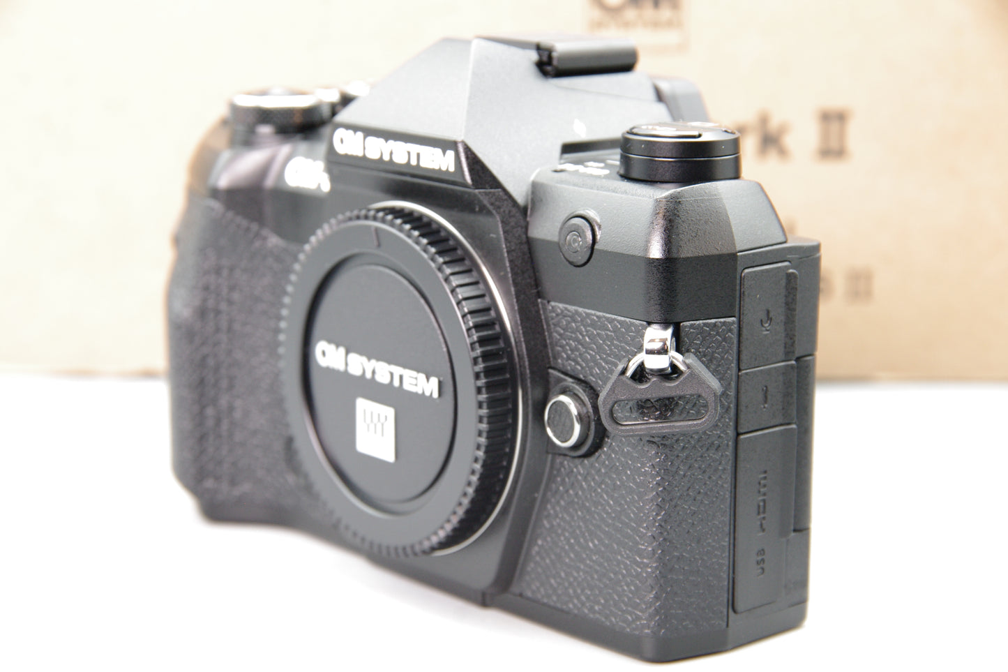 Olympus OM‑5 Mark II Black + 14‑150mm Lens – New in Box – Unused