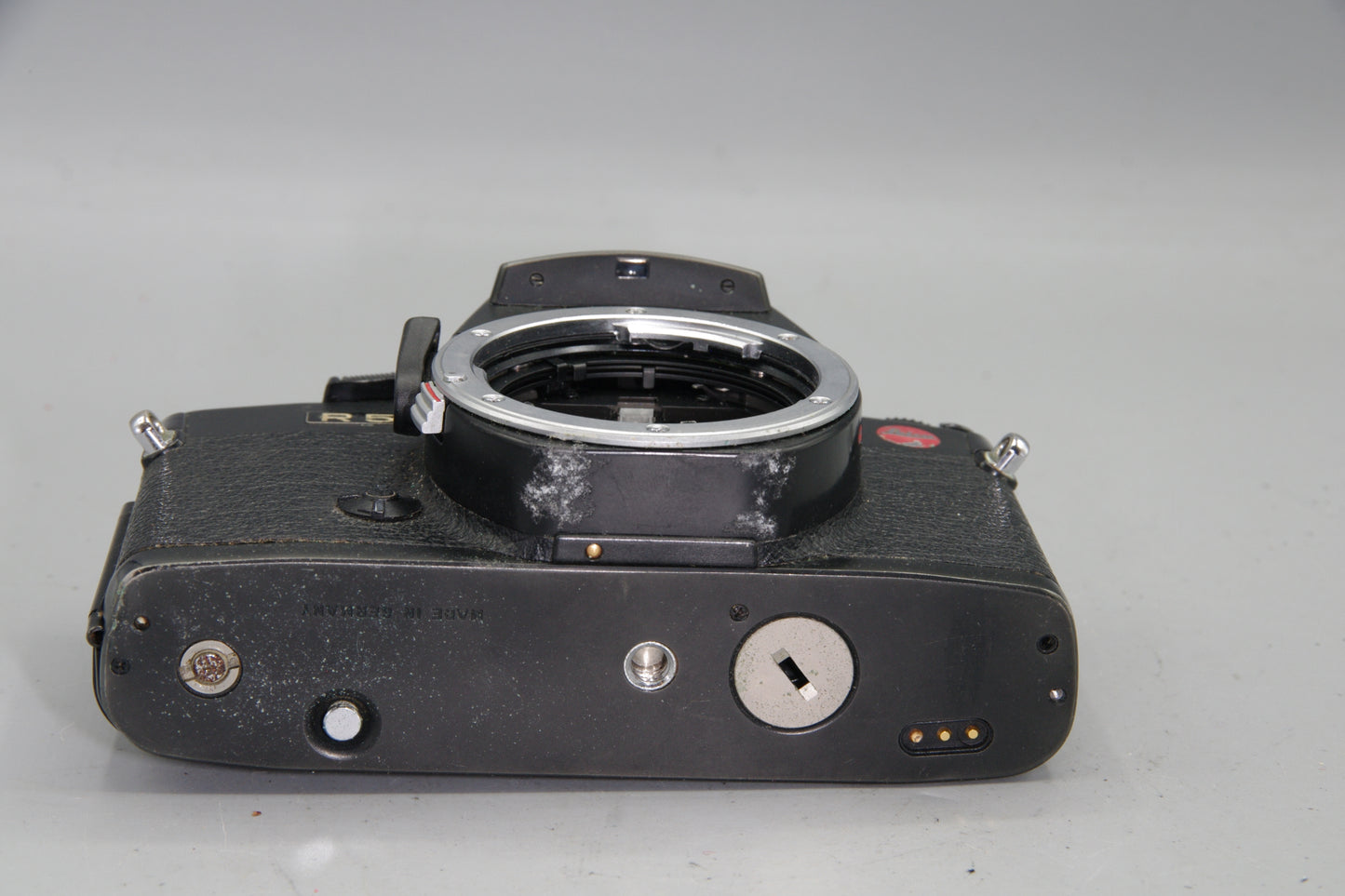 Leica R5 35mm SLR Film Camera Germany Manual Focus TTL Metering