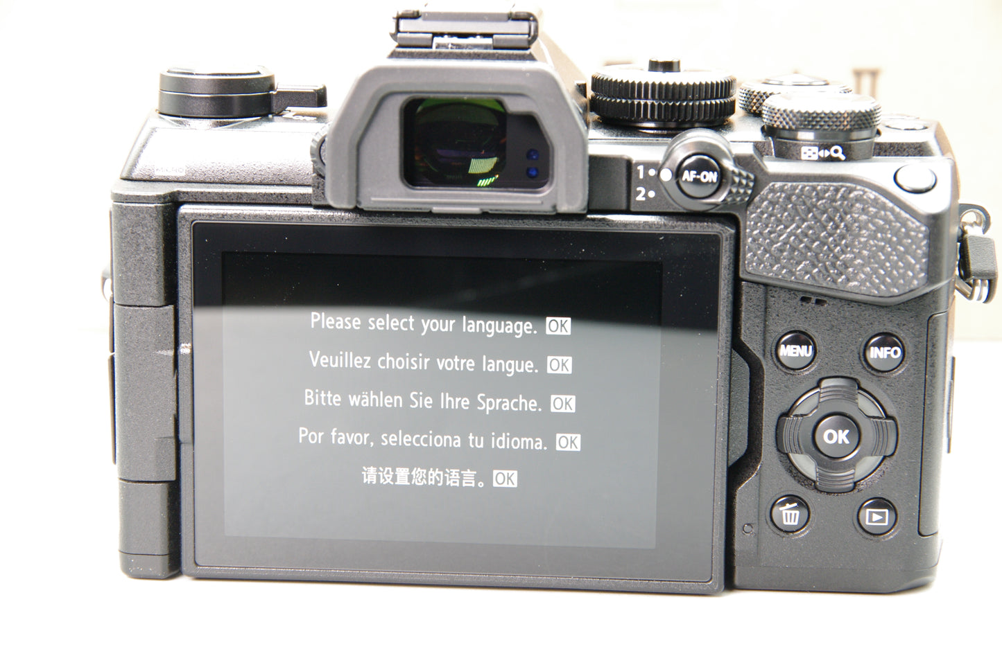 Olympus OM‑5 Mark II Black + 14‑150mm Lens – New in Box – Unused