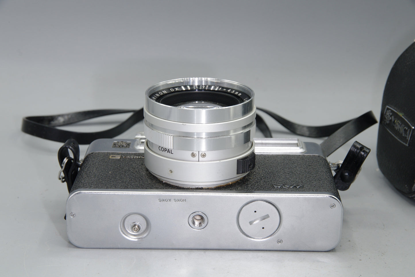 Yashica Electro 35 GSN 35mm Rangefinder Camera f1.7 Lens Japan 1971–1977