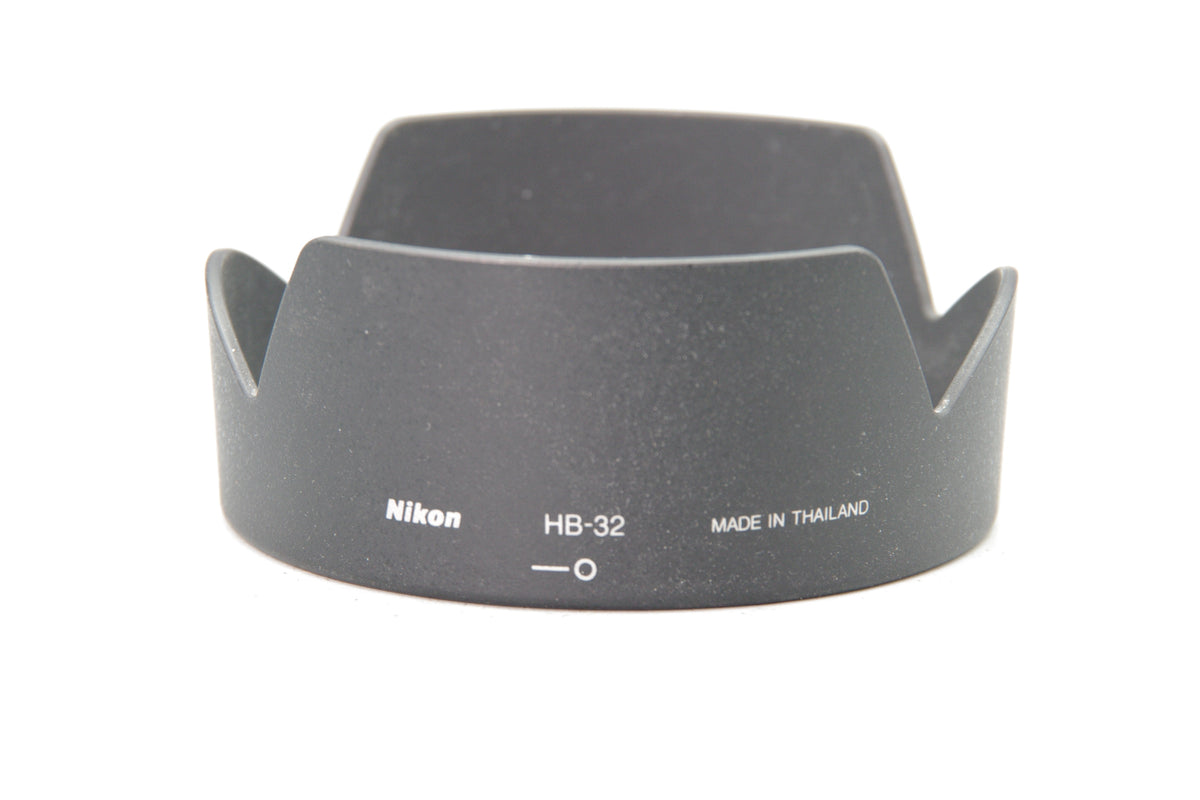 Genuine Nikon HB‑32 Lens Hood for AF‑S DX 18–70mm 18–105mm 18–135mm – VGC