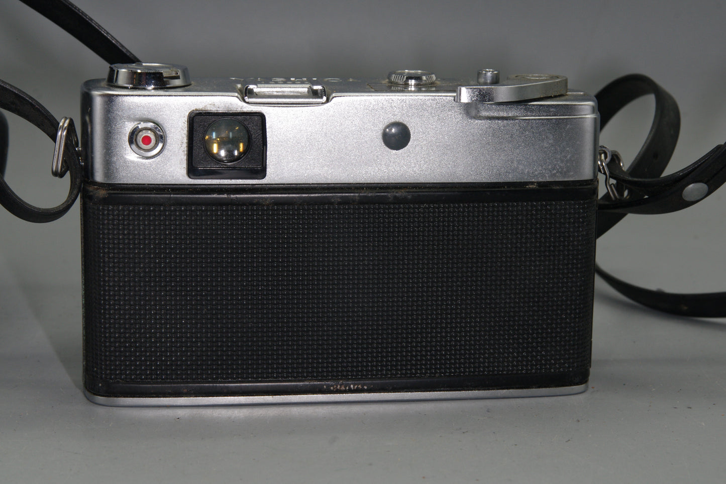 Yashica Minster D 35mm Camera with 45mm F/2.8 Lens and Case - Nice