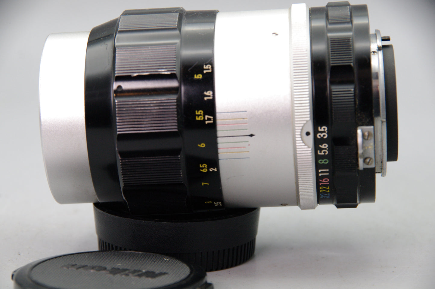 Nikon Nikkor‑Q Auto 135mm f/3.5 Pre‑AI Telephoto Lens – Clean Optics VGC