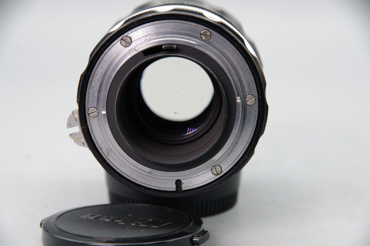 Nikon Nikkor‑Q Auto 135mm f/3.5 Pre‑AI Telephoto Lens – Clean Optics VGC
