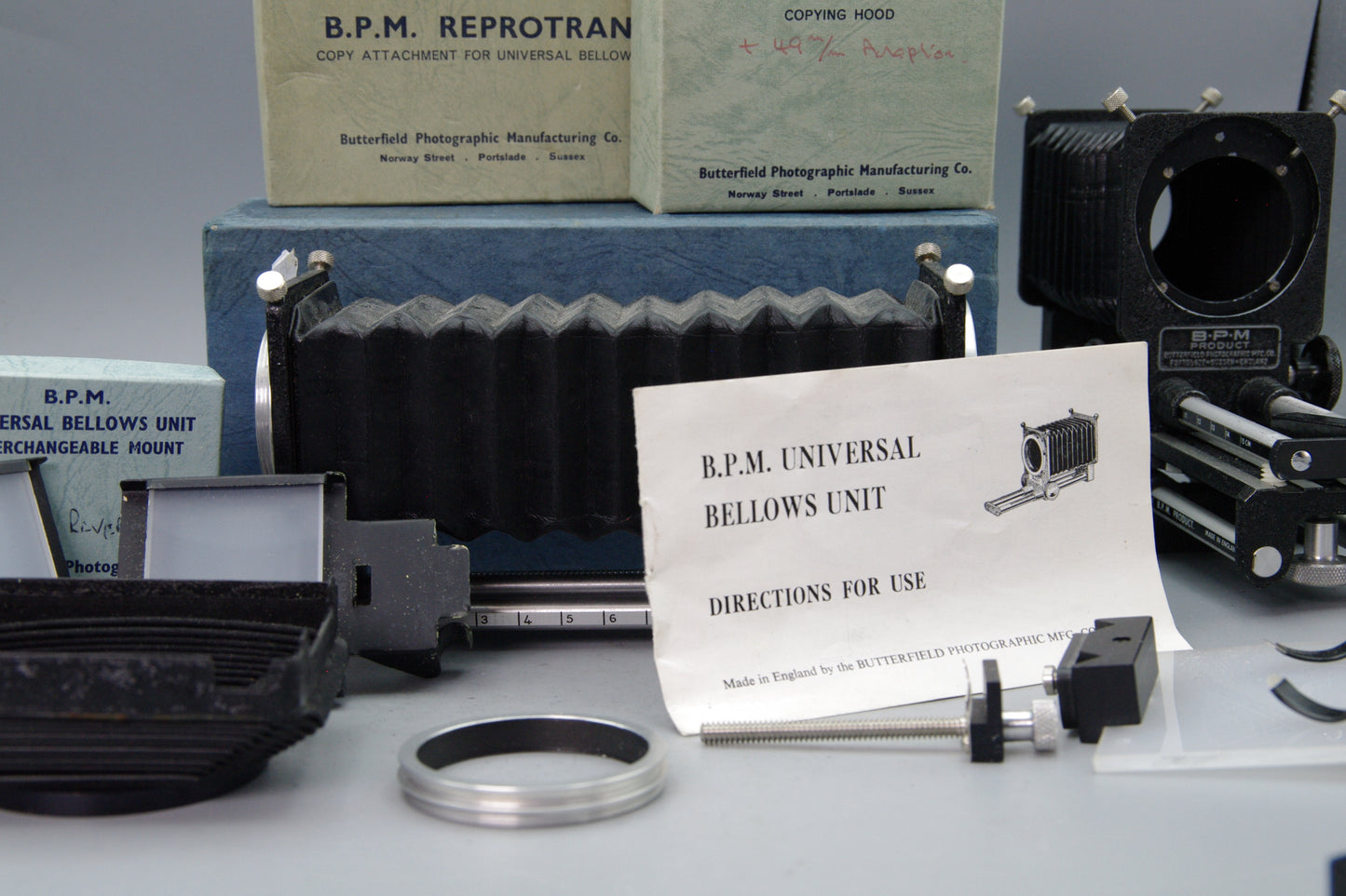 B.P.M Universal Bellows Unit with Copy Attachment, Mounts and Accessories – VGC