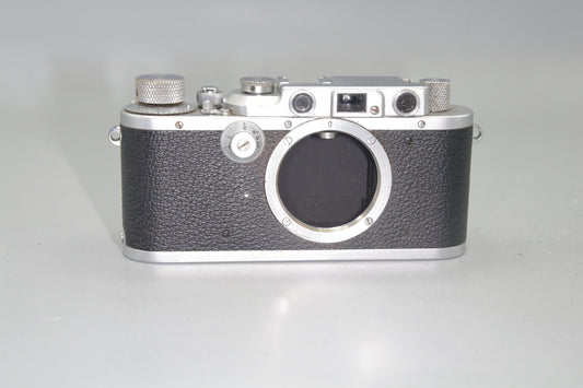 1935 Leica IIIa 35mm Rangefinder Body - Very Good Working Condition