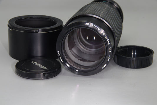 Minolta MD Zoom 70–210mm f/4 Lens – Very Good Condition with Hood