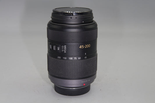 Lumix G Vario 45-200mm F/4.5-5.6 Mega O.I.S. M4/3 Lens - Excellent