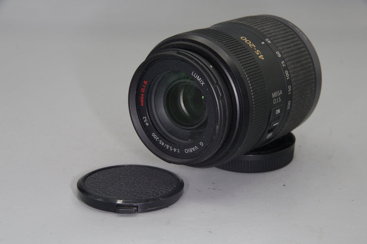 Lumix G Vario 45-200mm F/4.5-5.6 Mega O.I.S. M4/3 Lens - Excellent