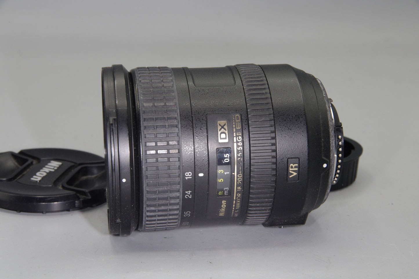 Nikon AF-S 18–200mm f/3.5–5.6GII ED VR Lens – Very Good Condition
