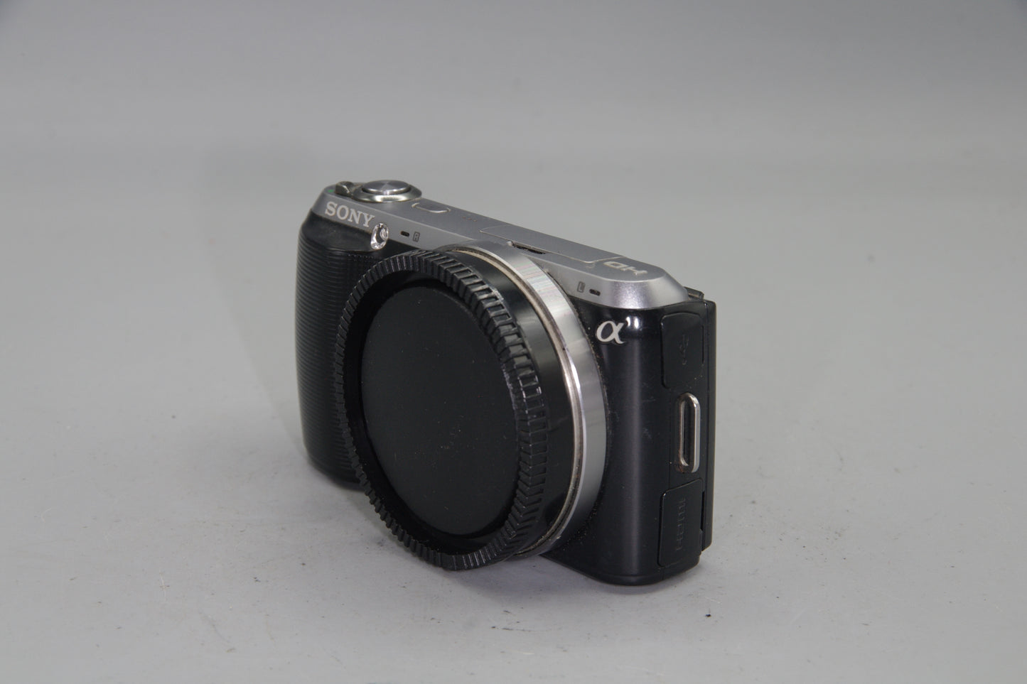 Sony  NEX-C3 16.2MP Mirrorless Camera - Tested and Working