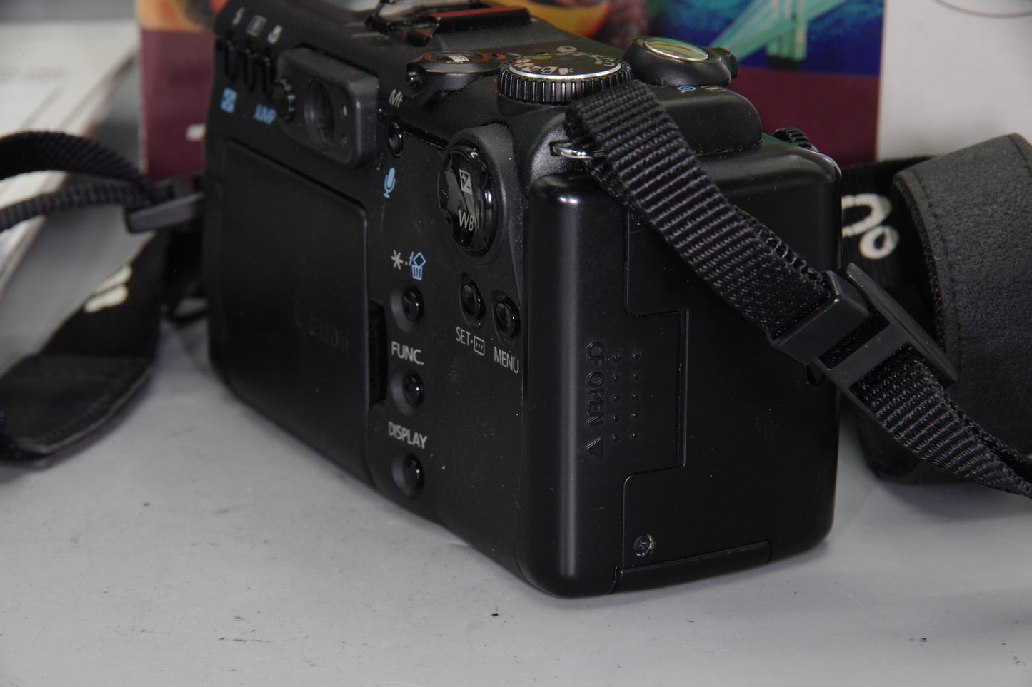 Canon Powershot G5 5MP Digital Camera - Boxed with instructions and charger