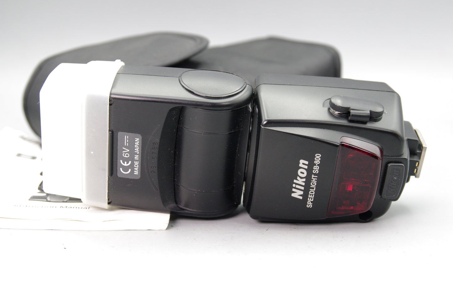 Nikon Speedlight SB-800 Flash Unit  Very Good with Case and Instructions