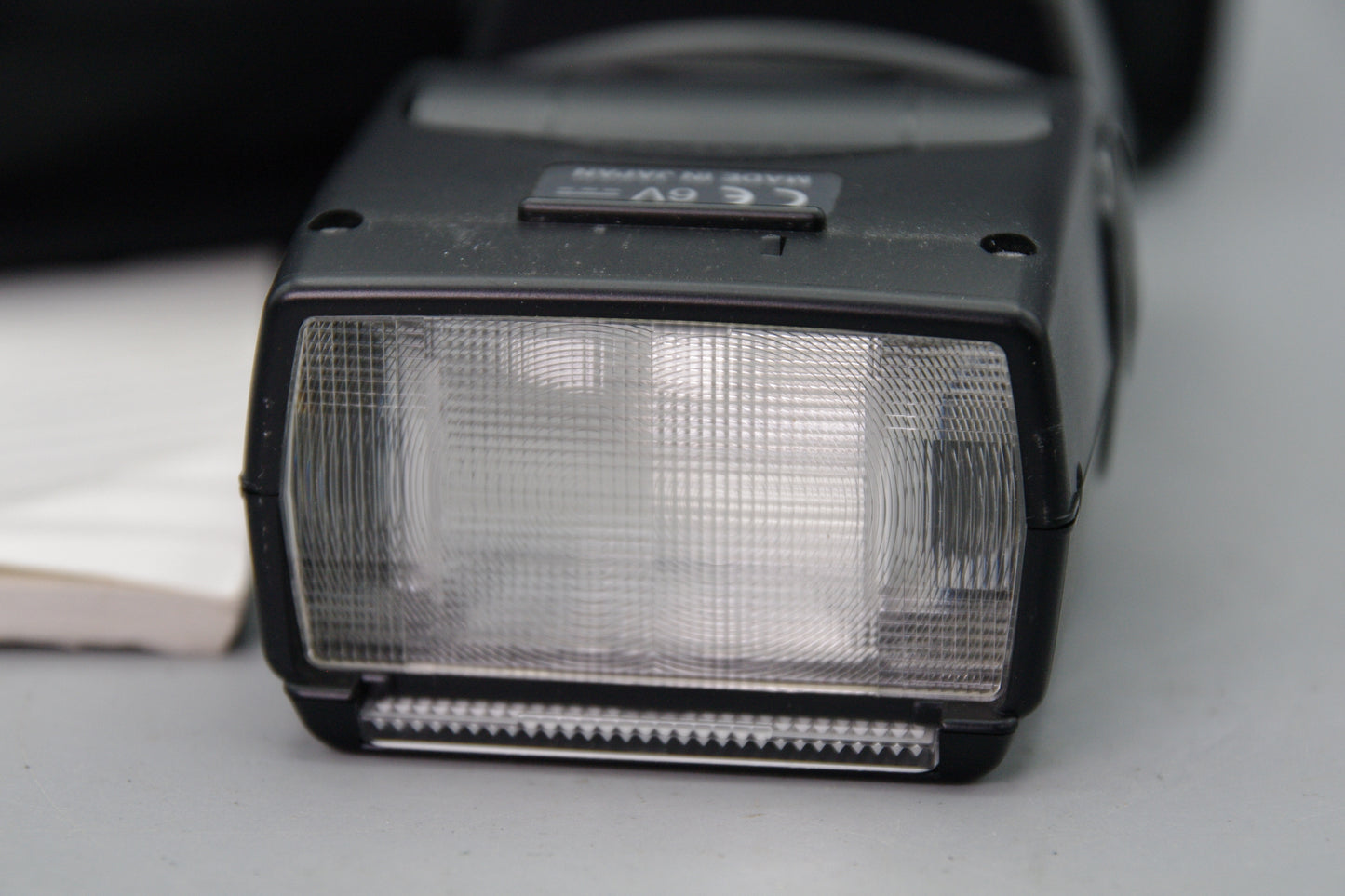 Nikon Speedlight SB-800 Flash Unit  Very Good with Case and Instructions