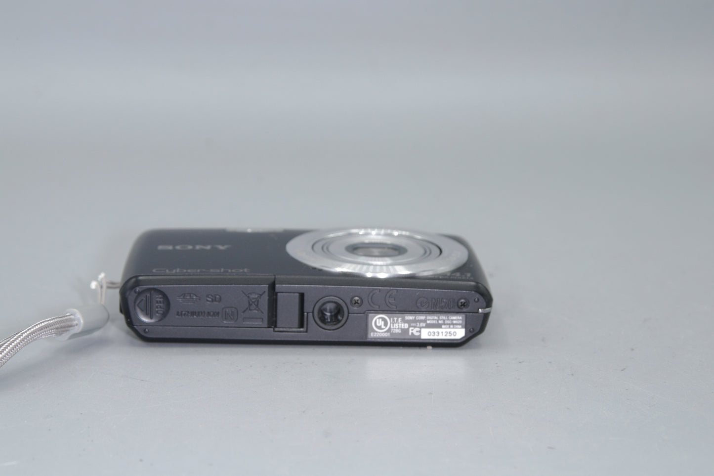 Black Sony Cybershot DSC-W620 14.1MP Compact Camera - Excellent