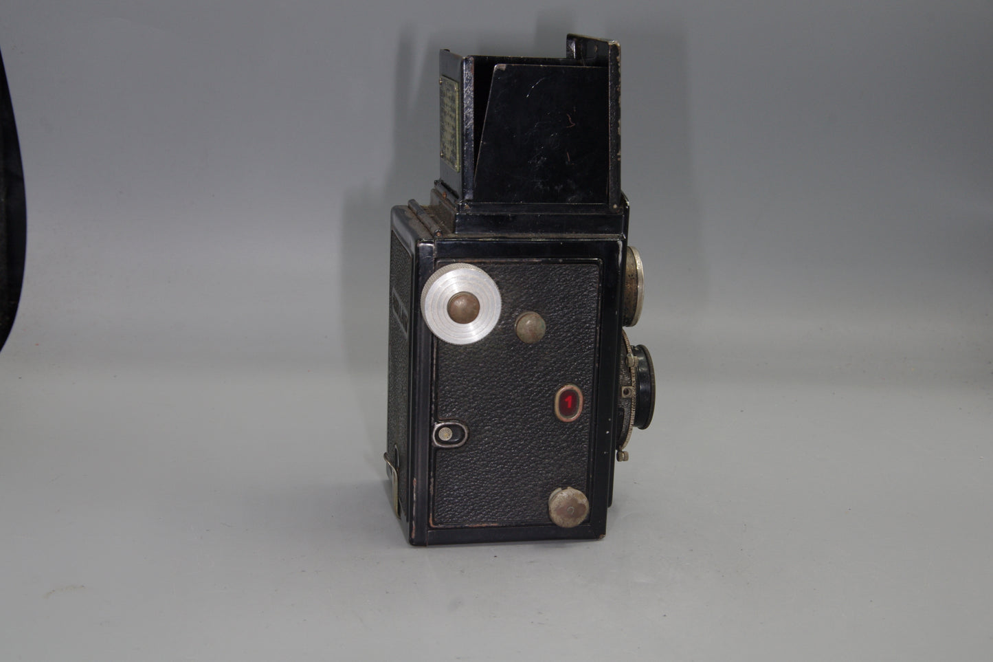 Voigtländer Brillant TLR Camera – 120 Film Medium Format Classic