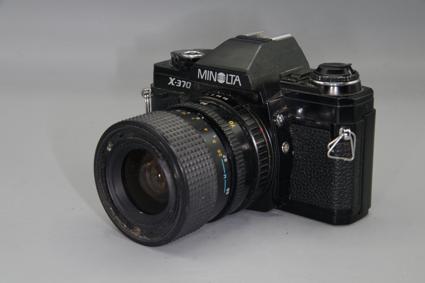 Minolta X-370s 35mm SLR + MD 35-70mm Lens – Tested – Clean + batteries