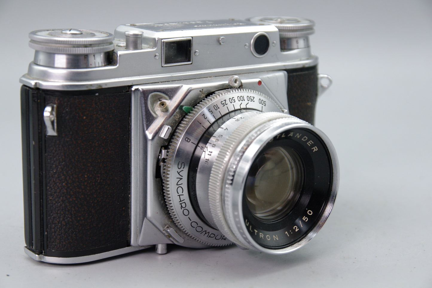 Voigtlander Prominent 35mm Rangefinder Camera + 50mm F2 Ultron Lens Tested