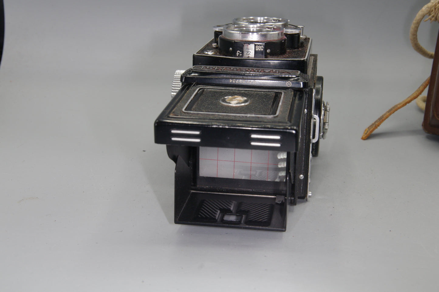 Yashica-Mat TLR Camera + 80mm f/3.5 Lens & Case – Tested 120 Film Classic