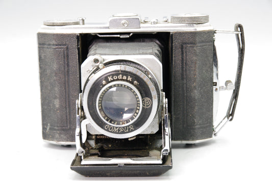 Kodak Duo 620 Folding Camera – 75mm f/3.5 Kodak Anastigmat Lens – Series II