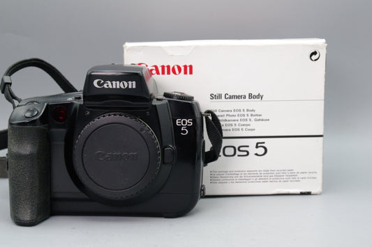 Canon EOS 5 35mm SLR Film Camera Body Boxed – Very Good Condition