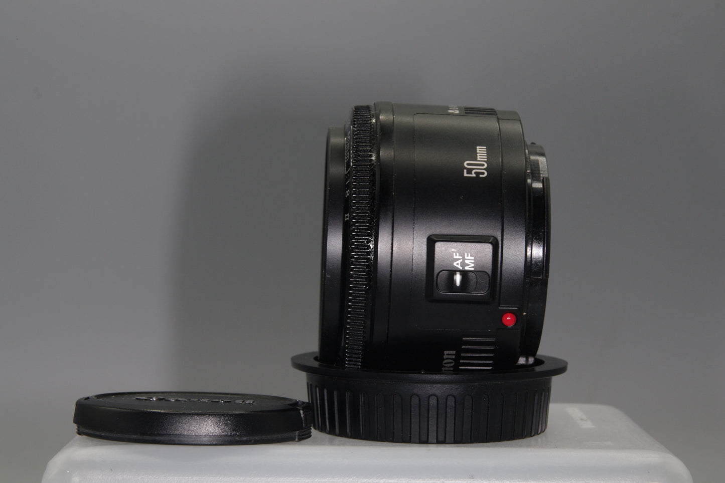 Canon 50mm F/1.8 II USM Lens EF Mount Lens with both caps