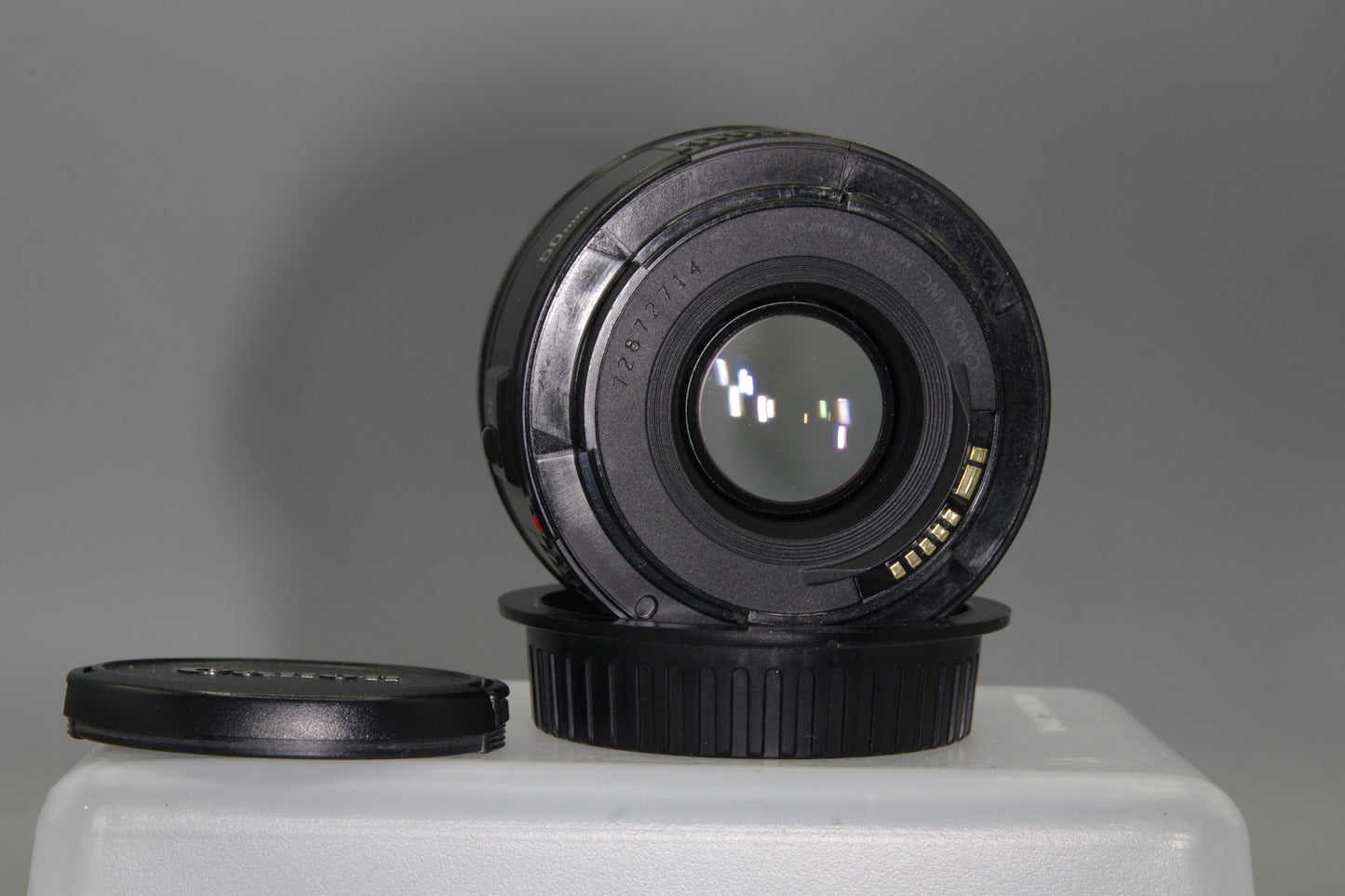 Canon 50mm F/1.8 II USM Lens EF Mount Lens with both caps