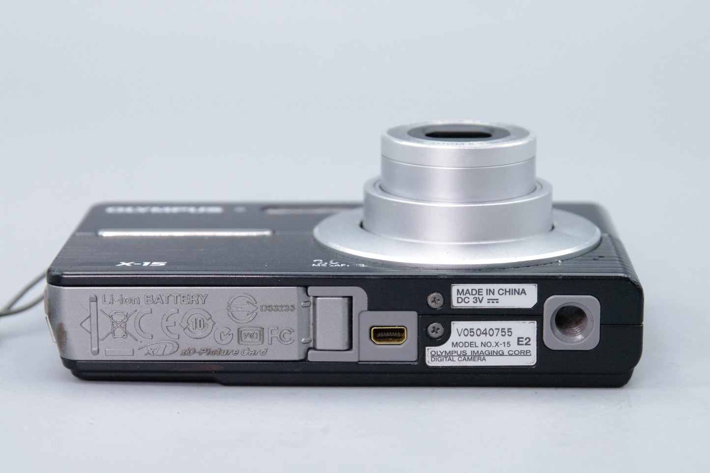 Olympus X‑15 8MP Digital Camera – Tested & Working – Very Good Condition