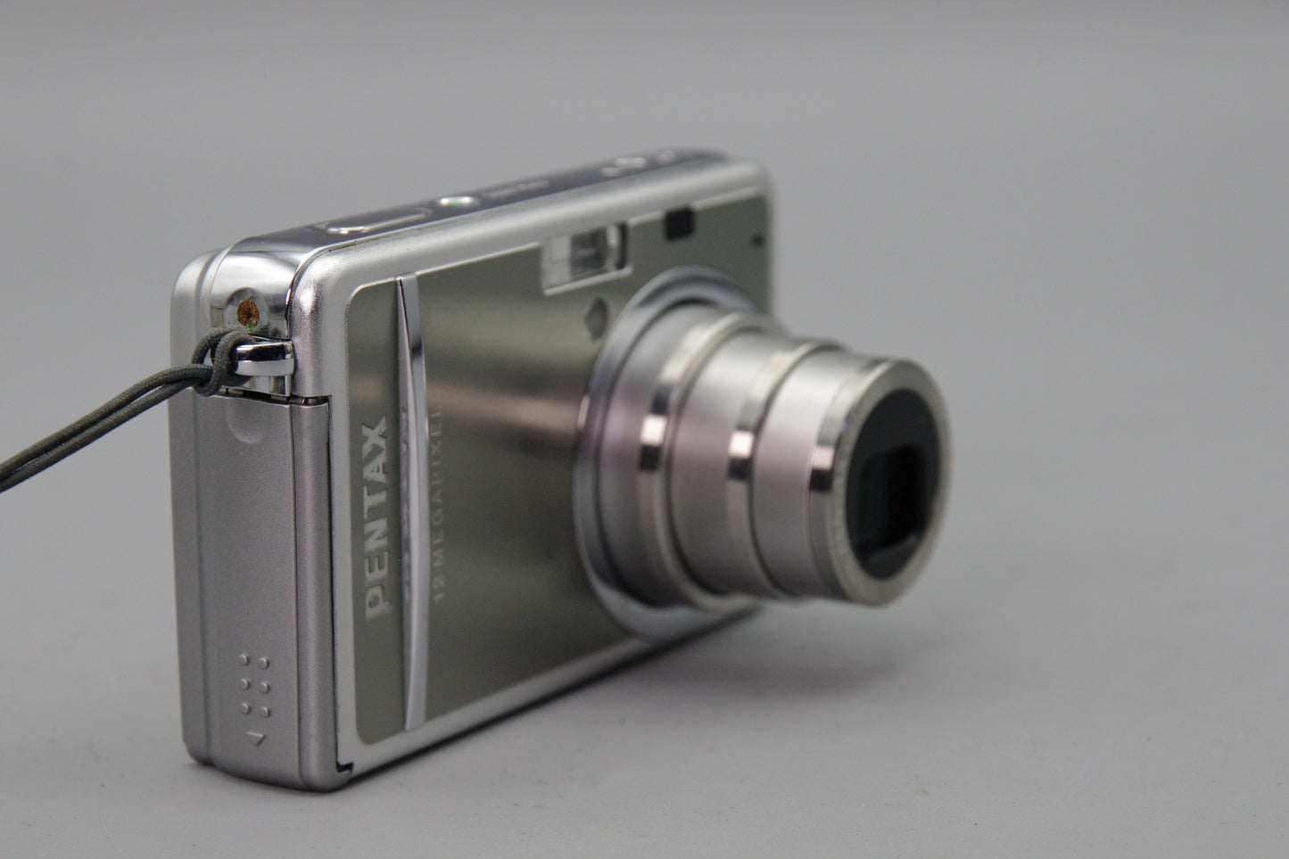 Pentax Optio S12 12MP Ultra‑Compact Digital Camera – VGC