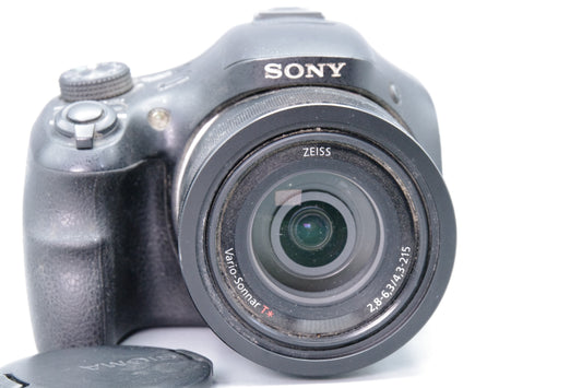 Sony Cyber‑shot DSC‑HX400V Bridge Camera – 20.4MP – 50× Zoom – Excellent