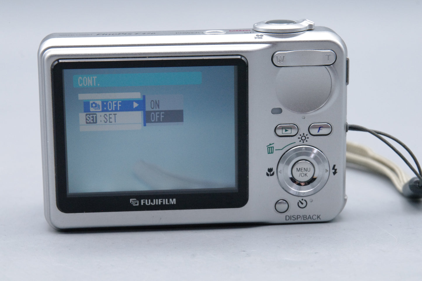 Fujifilm FinePix F470 6MP Digital Camera – Tested & Working – Silver – Very Good