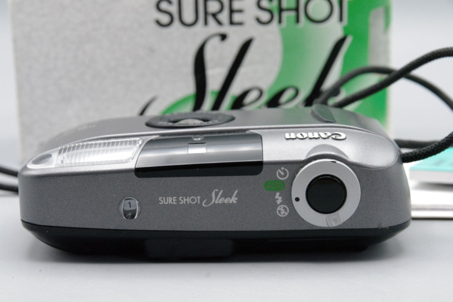 Canon Sure Shot Sleek 35mm Film Camera – Boxed with Instructions – Very Good