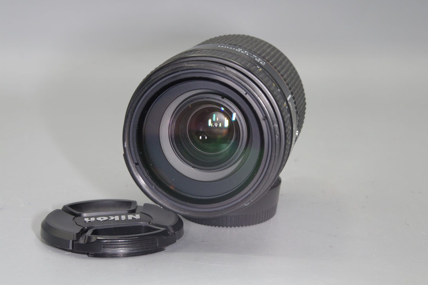 Nikon AF Nikkor 35-135mm F/3.5-4.5 Lens - Nice Clean Condition