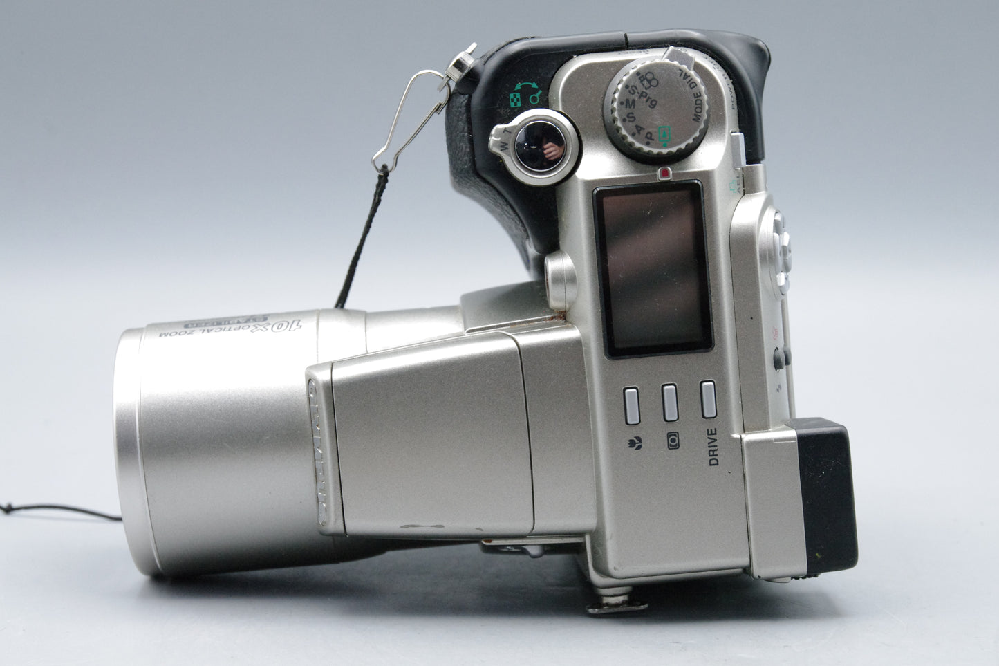 Olympus Camedia C‑2100 2.1MP Digital Camera – Tested & Working – Very Good